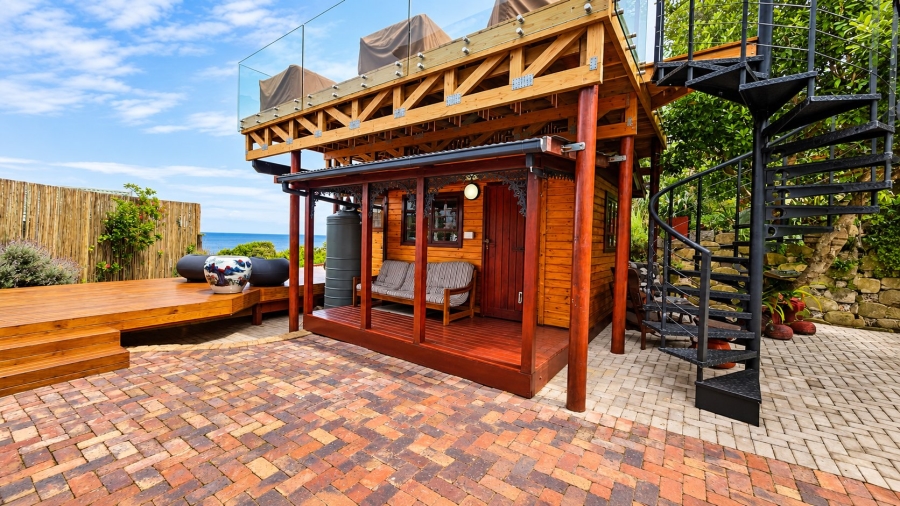 4 Bedroom Property for Sale in Brenton On Sea Western Cape